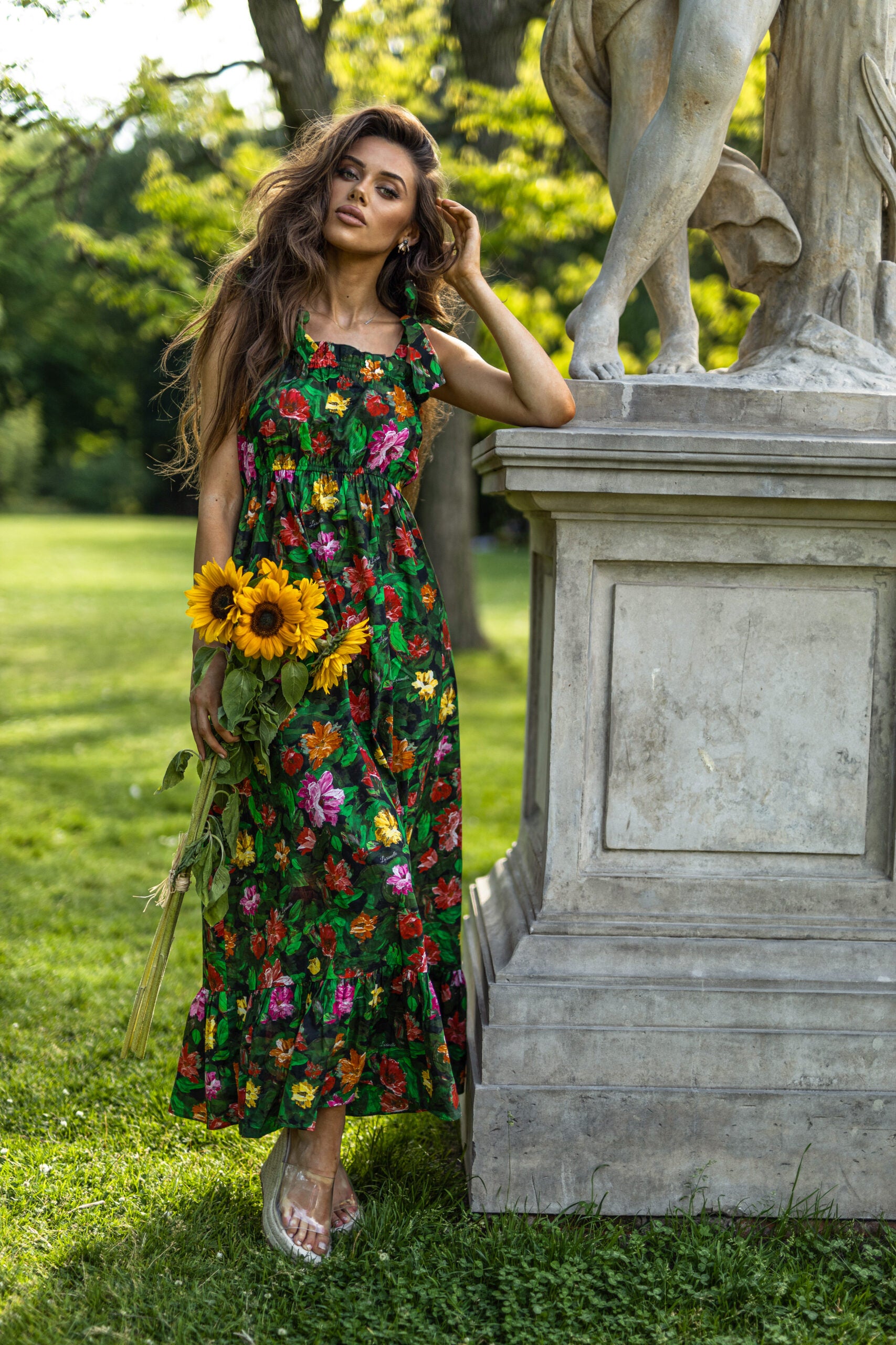 Floral dress image 3