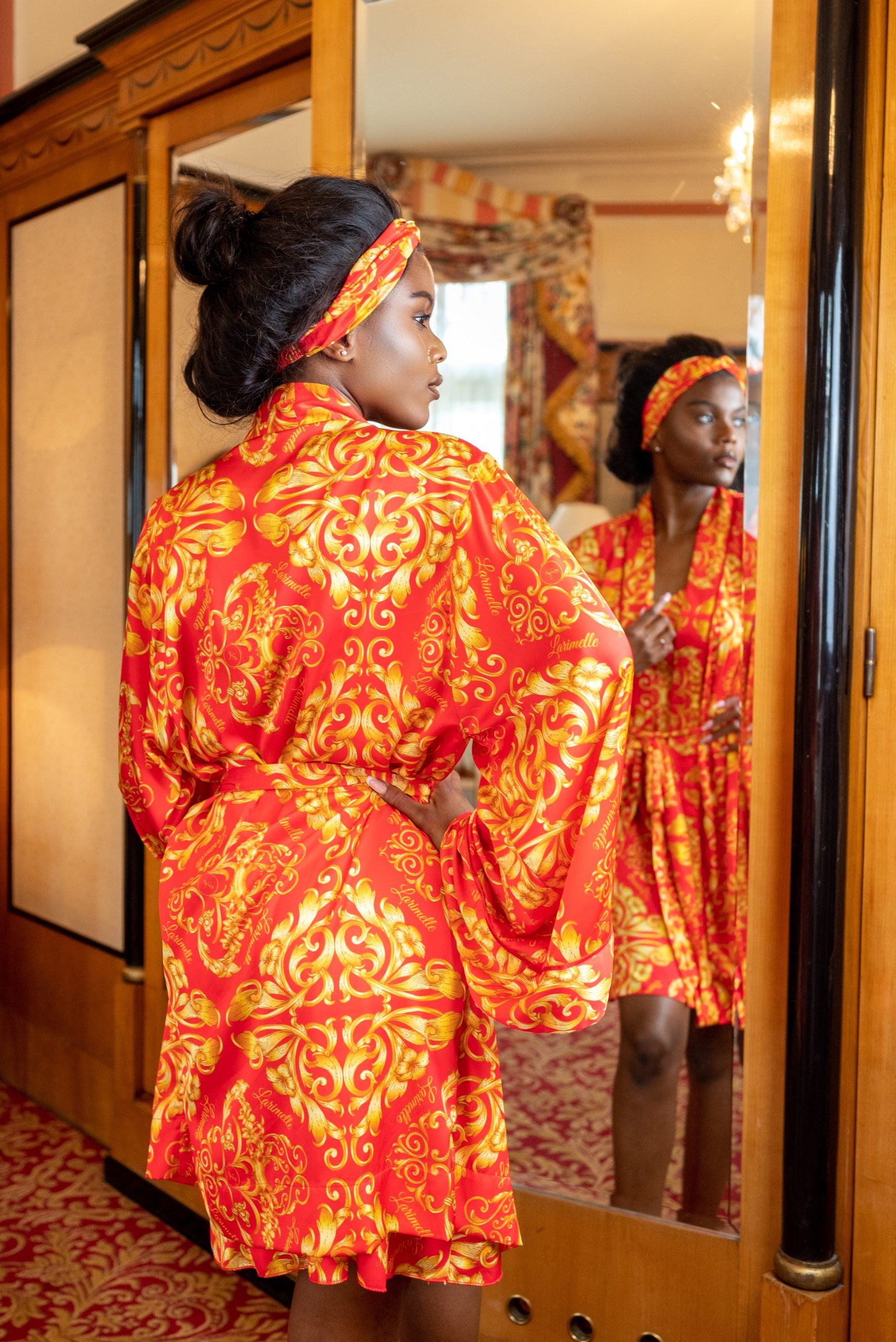 Maison Classique Royal Silk Satin Robe image 3