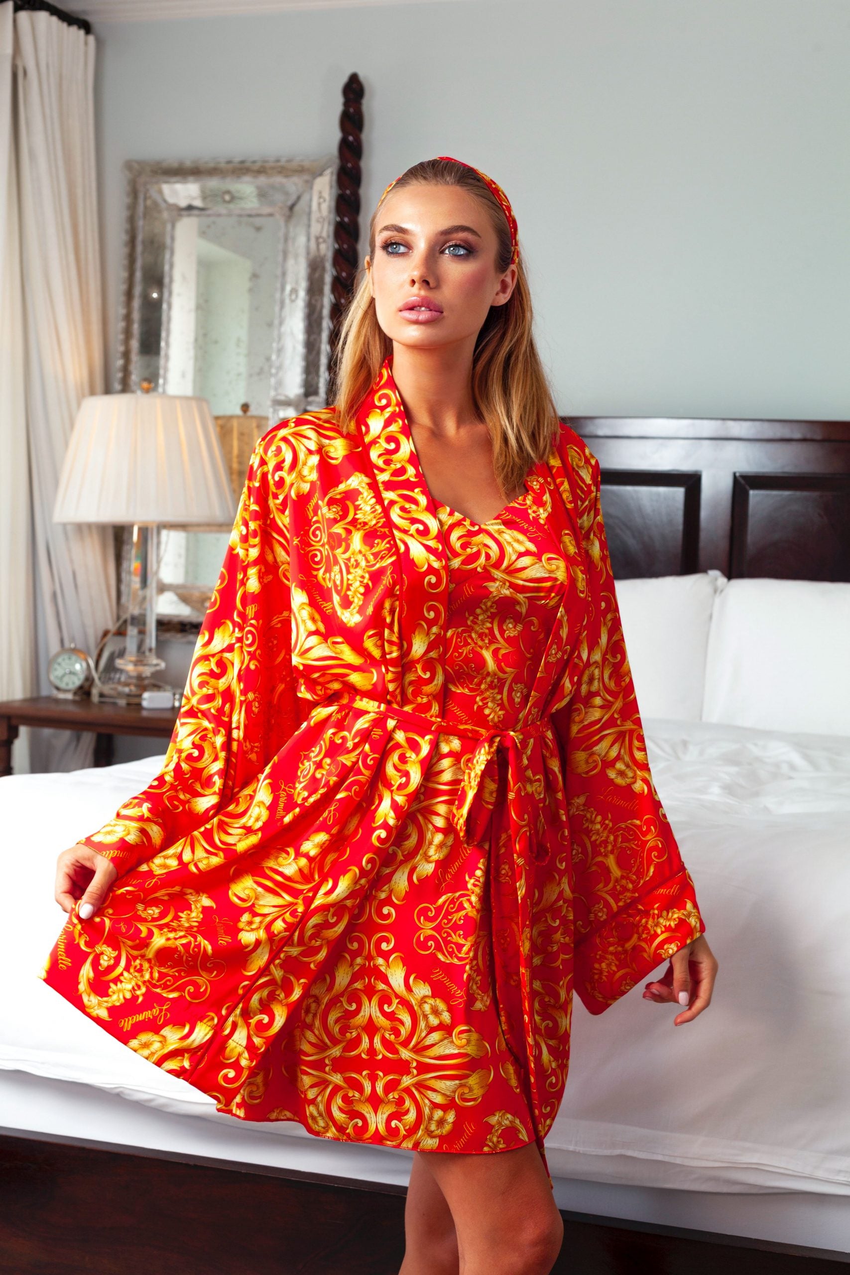 Maison Classique Royal Silk Satin Robe image 2