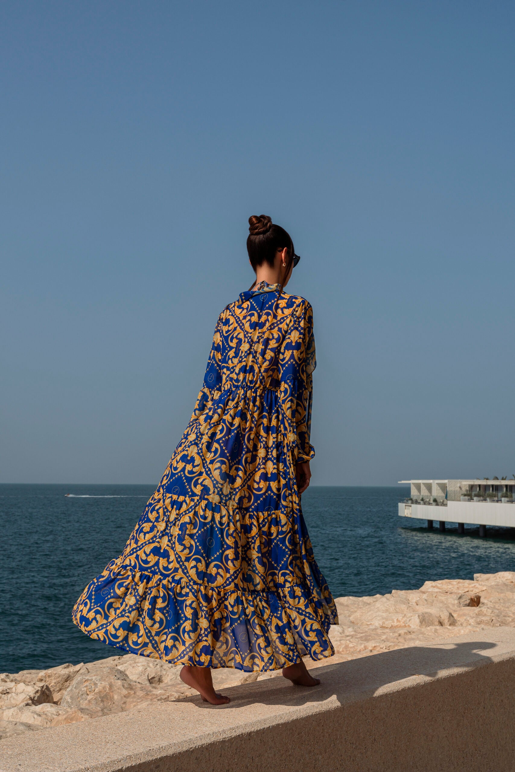 Magnifique Blue image 1