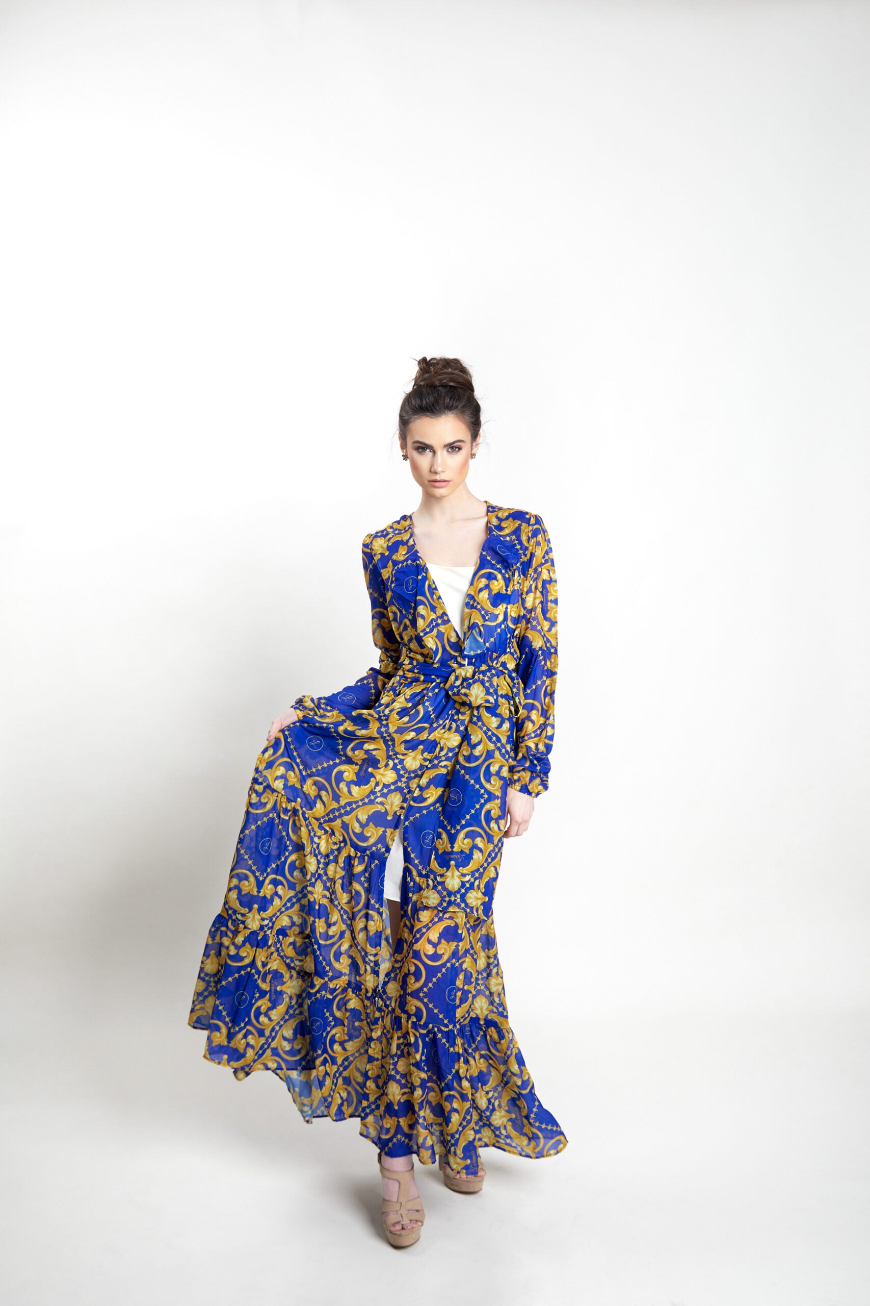 Magnifique Blue image 4