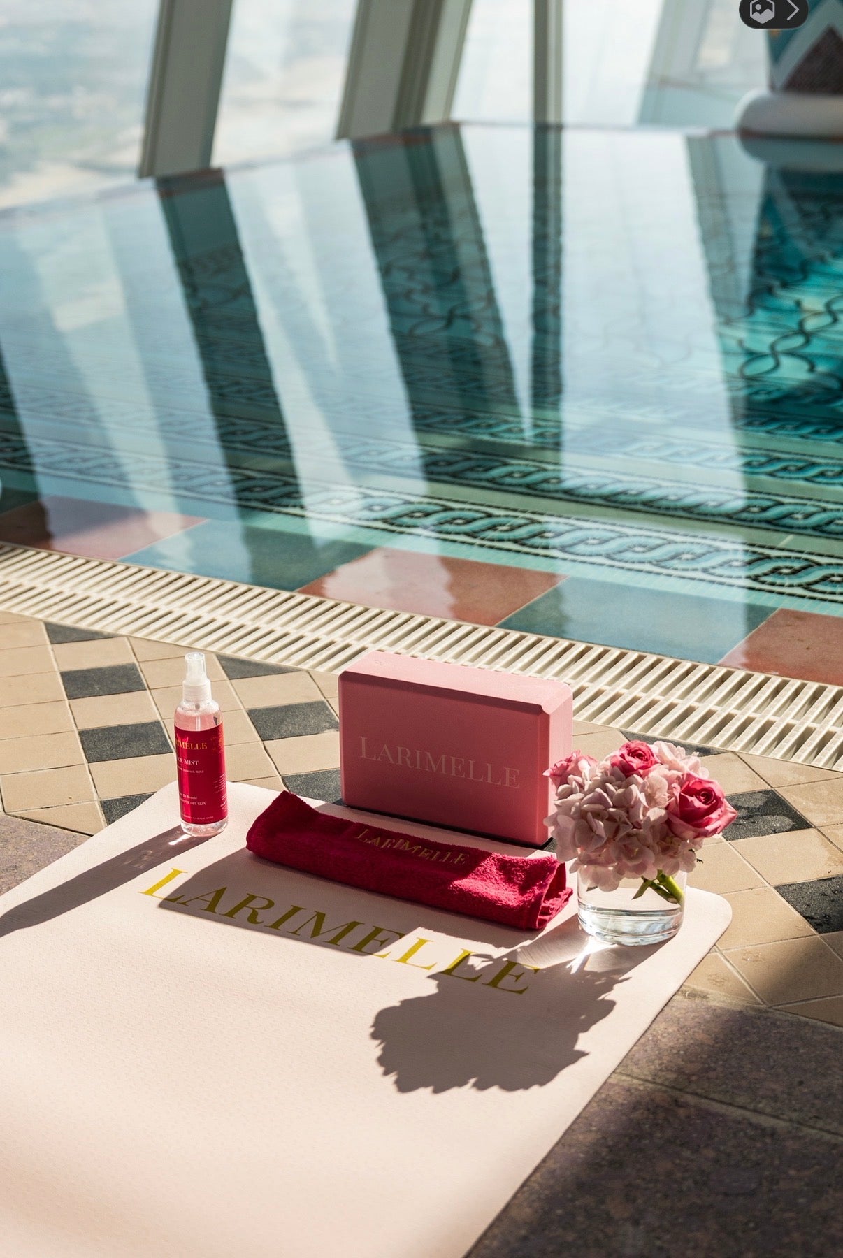 Luxe Uplifting Yoga Block - Cotton Candy